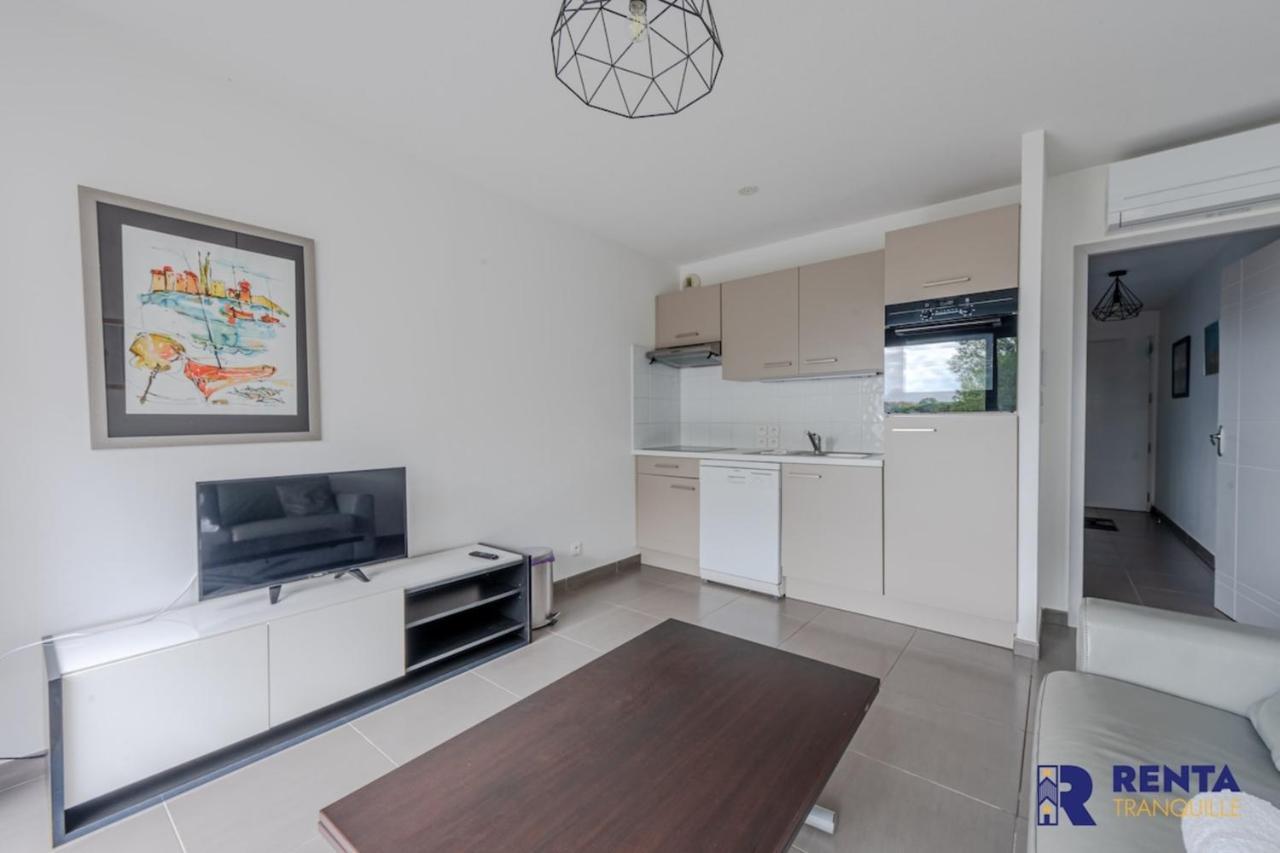 Le Backspin - Appartement Moderne Avec Terrasse سان سيبريان المظهر الخارجي الصورة
