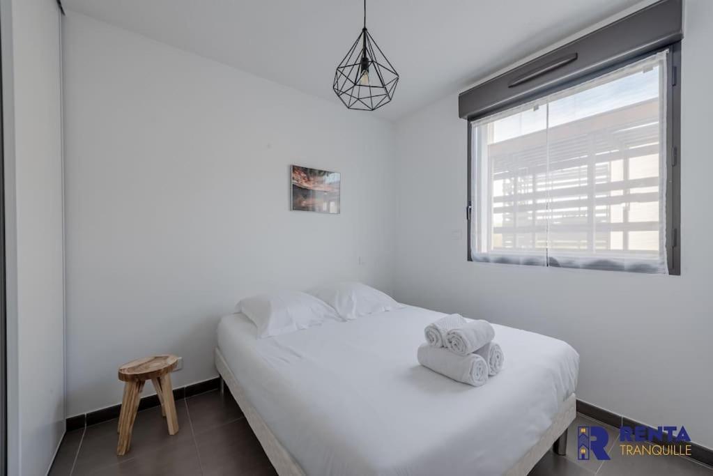 Le Backspin - Appartement Moderne Avec Terrasse سان سيبريان المظهر الخارجي الصورة